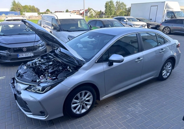 Toyota Corolla cena 64900 przebieg: 11000, rok produkcji 2023 z Zakroczym małe 407